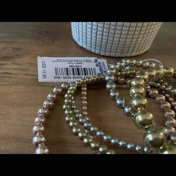 BNWT American Eagle Outfitters bracelet set - Picture 2 of 3